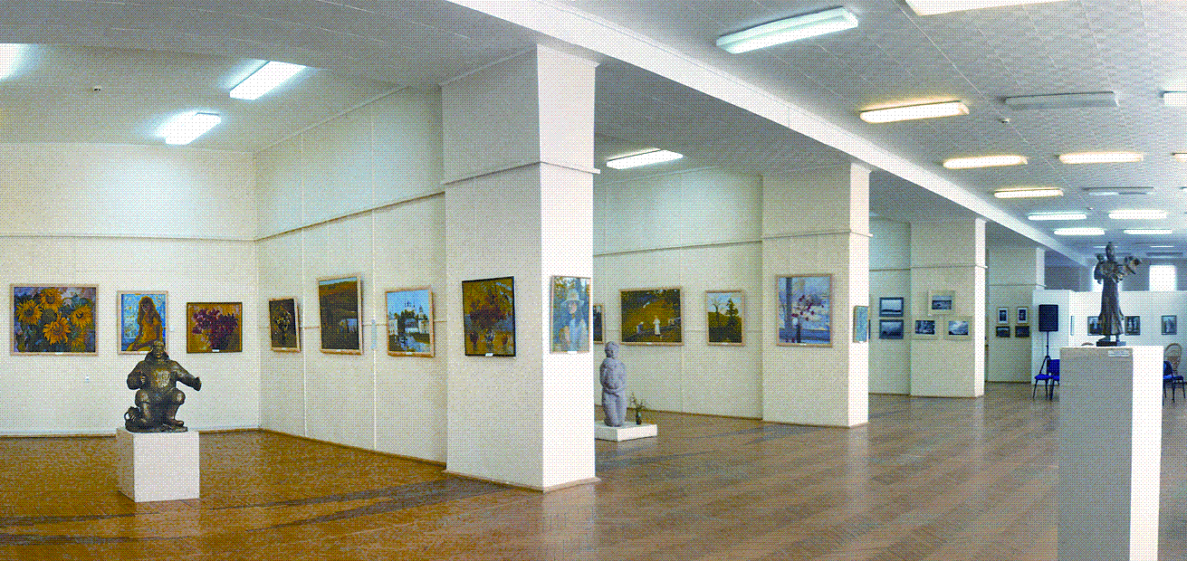 "Зал Новочебоксарского художественного музея. Фото 2009."